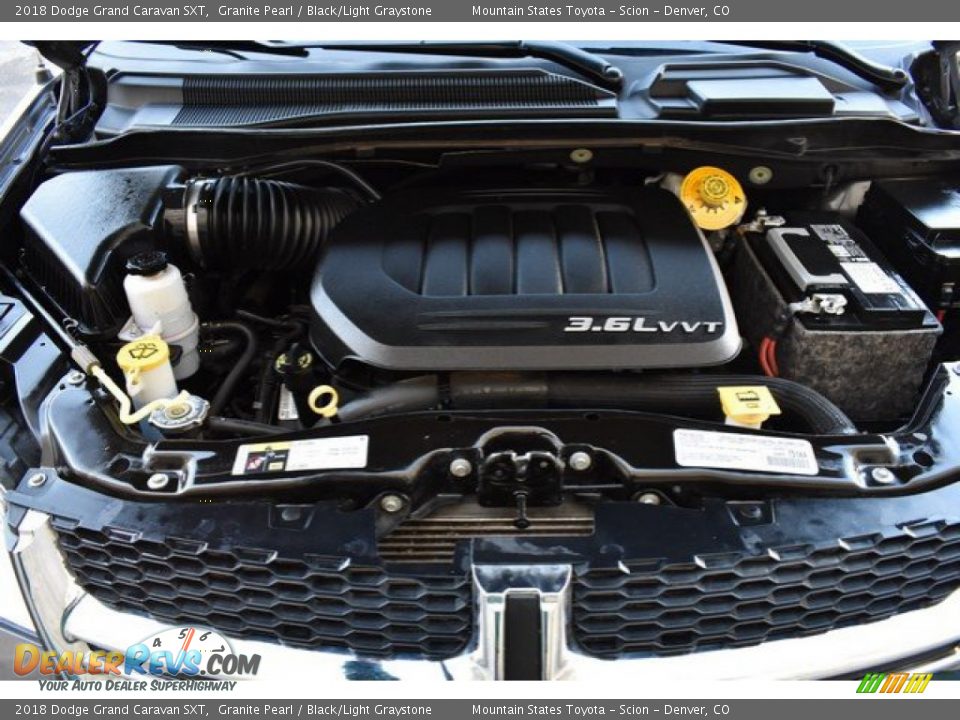 2018 Dodge Grand Caravan SXT Granite Pearl / Black/Light Graystone Photo #28
