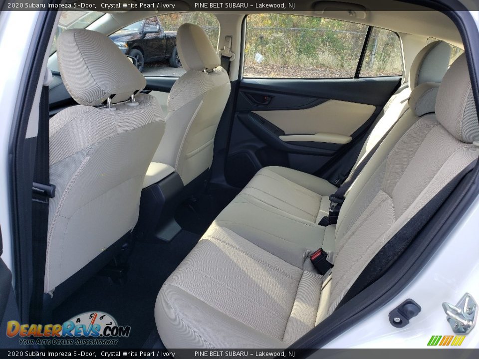 2020 Subaru Impreza 5-Door Crystal White Pearl / Ivory Photo #6