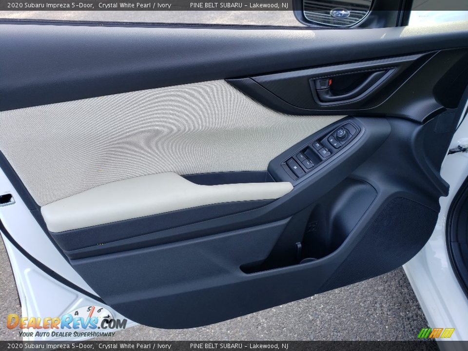 2020 Subaru Impreza 5-Door Crystal White Pearl / Ivory Photo #7