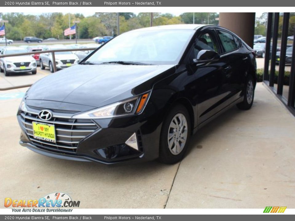 2020 Hyundai Elantra SE Phantom Black / Black Photo #4