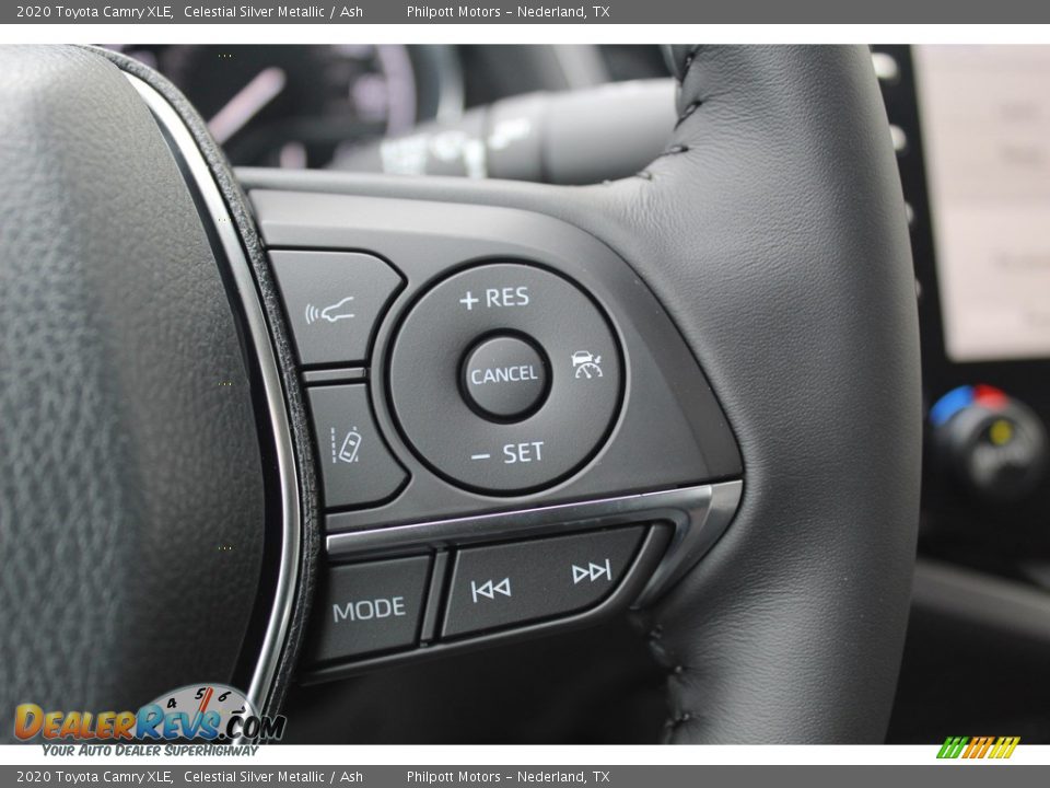 2020 Toyota Camry XLE Celestial Silver Metallic / Ash Photo #11