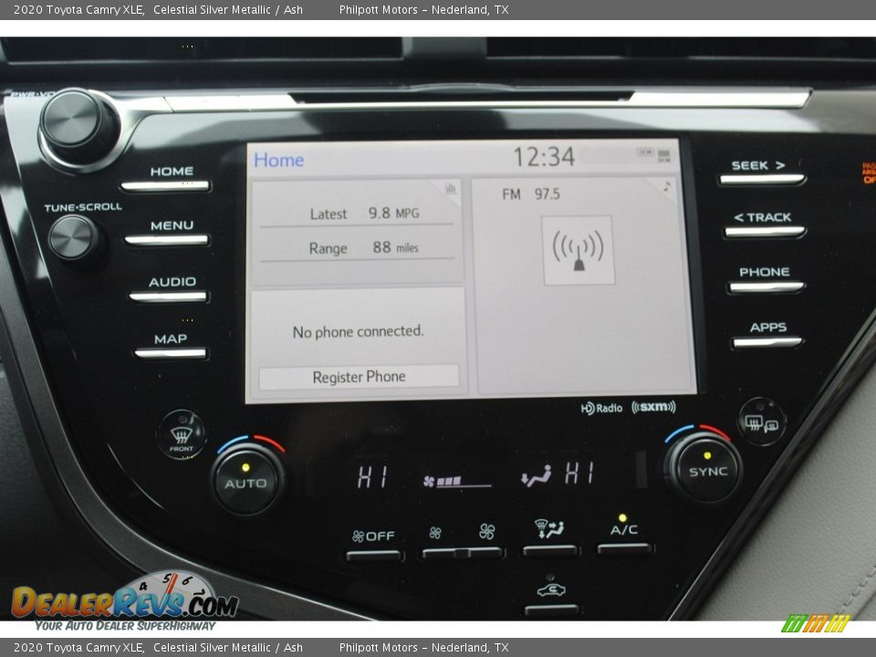 2020 Toyota Camry XLE Celestial Silver Metallic / Ash Photo #14