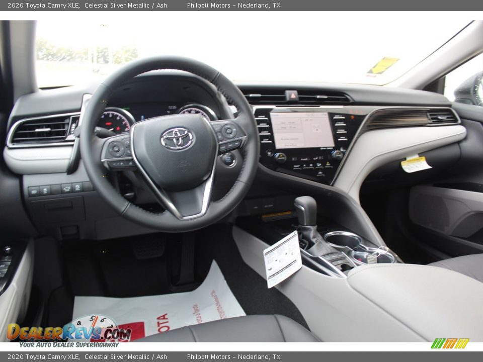 2020 Toyota Camry XLE Celestial Silver Metallic / Ash Photo #19