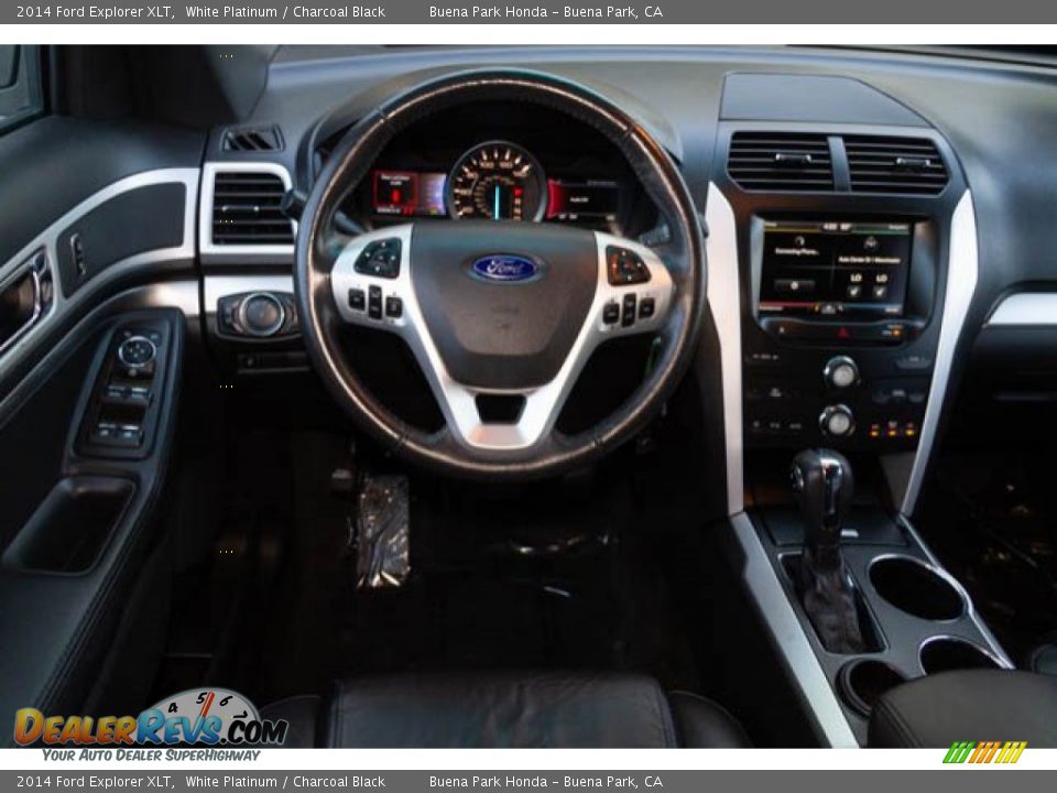 2014 Ford Explorer XLT White Platinum / Charcoal Black Photo #5