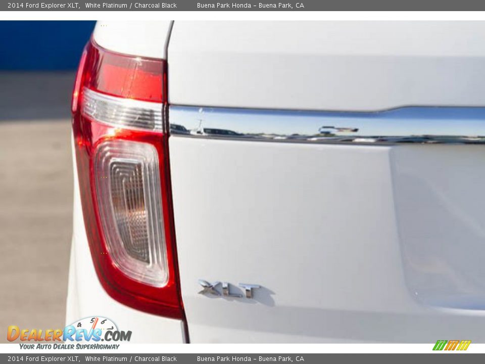 2014 Ford Explorer XLT White Platinum / Charcoal Black Photo #10