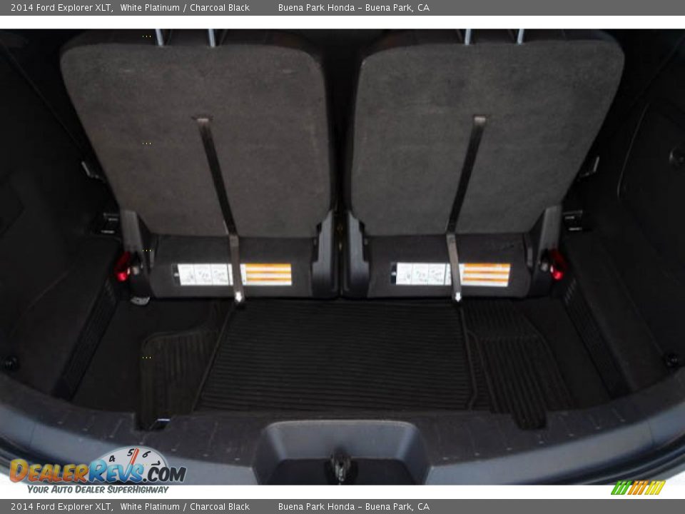 2014 Ford Explorer XLT White Platinum / Charcoal Black Photo #21