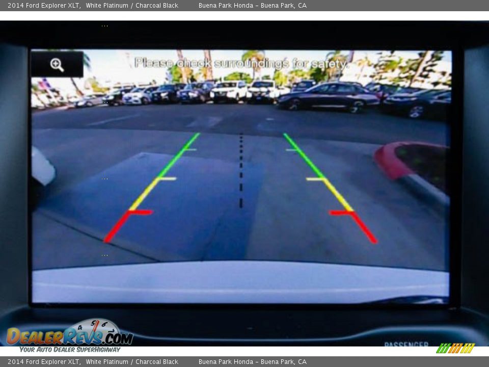 2014 Ford Explorer XLT White Platinum / Charcoal Black Photo #29