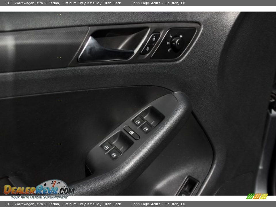 2012 Volkswagen Jetta SE Sedan Platinum Gray Metallic / Titan Black Photo #16