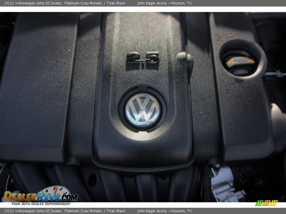 2012 Volkswagen Jetta SE Sedan Platinum Gray Metallic / Titan Black Photo #28