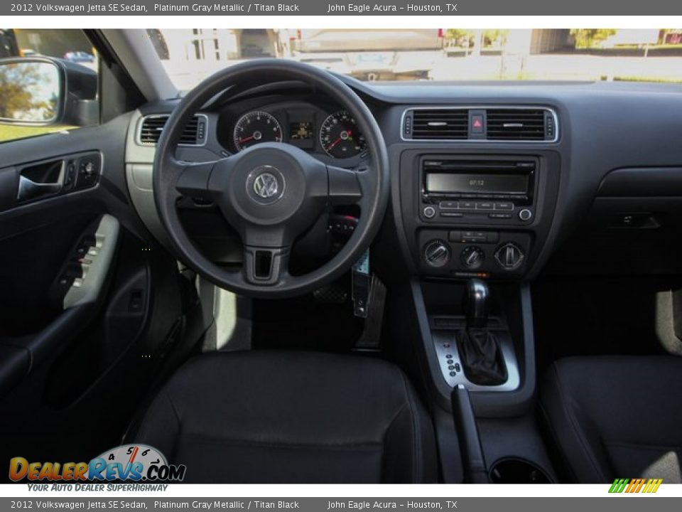 2012 Volkswagen Jetta SE Sedan Platinum Gray Metallic / Titan Black Photo #29