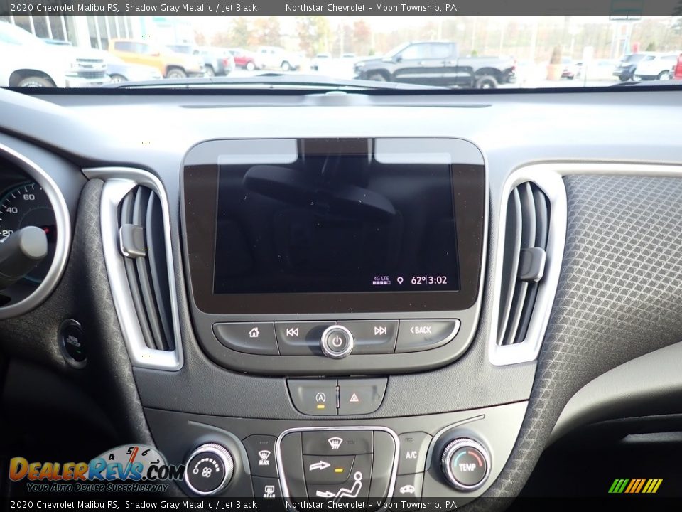 Controls of 2020 Chevrolet Malibu RS Photo #17