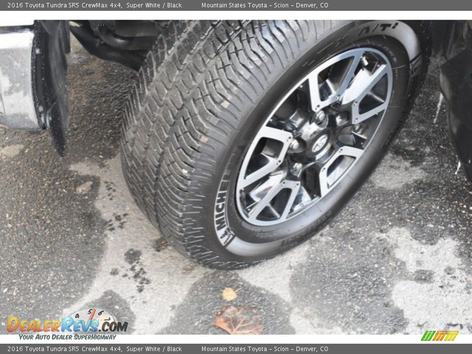 2016 Toyota Tundra SR5 CrewMax 4x4 Super White / Black Photo #28