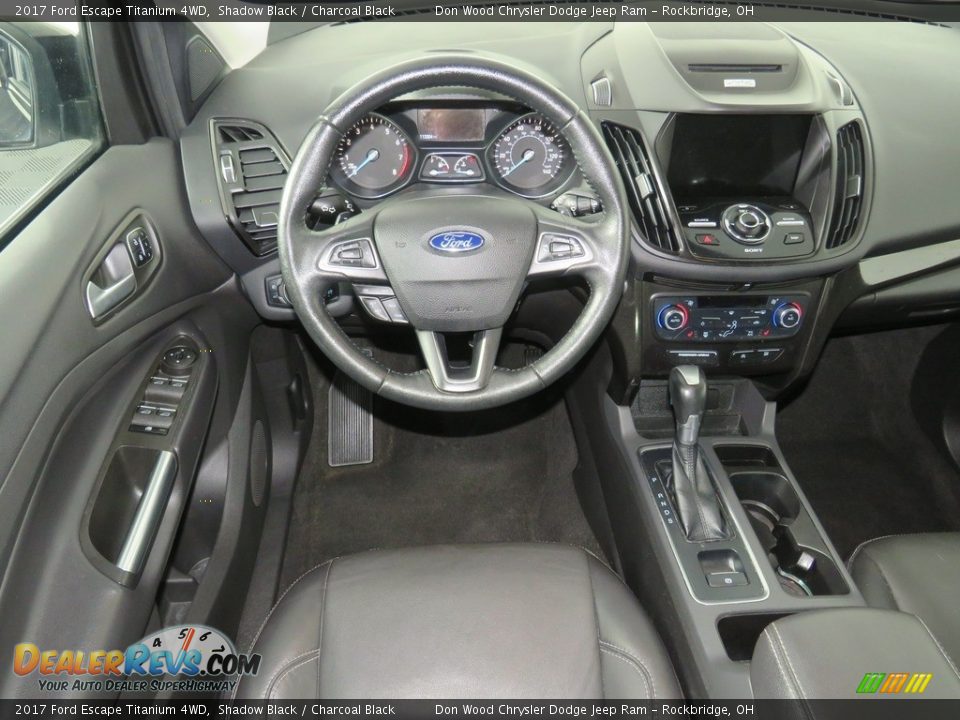 2017 Ford Escape Titanium 4WD Shadow Black / Charcoal Black Photo #28
