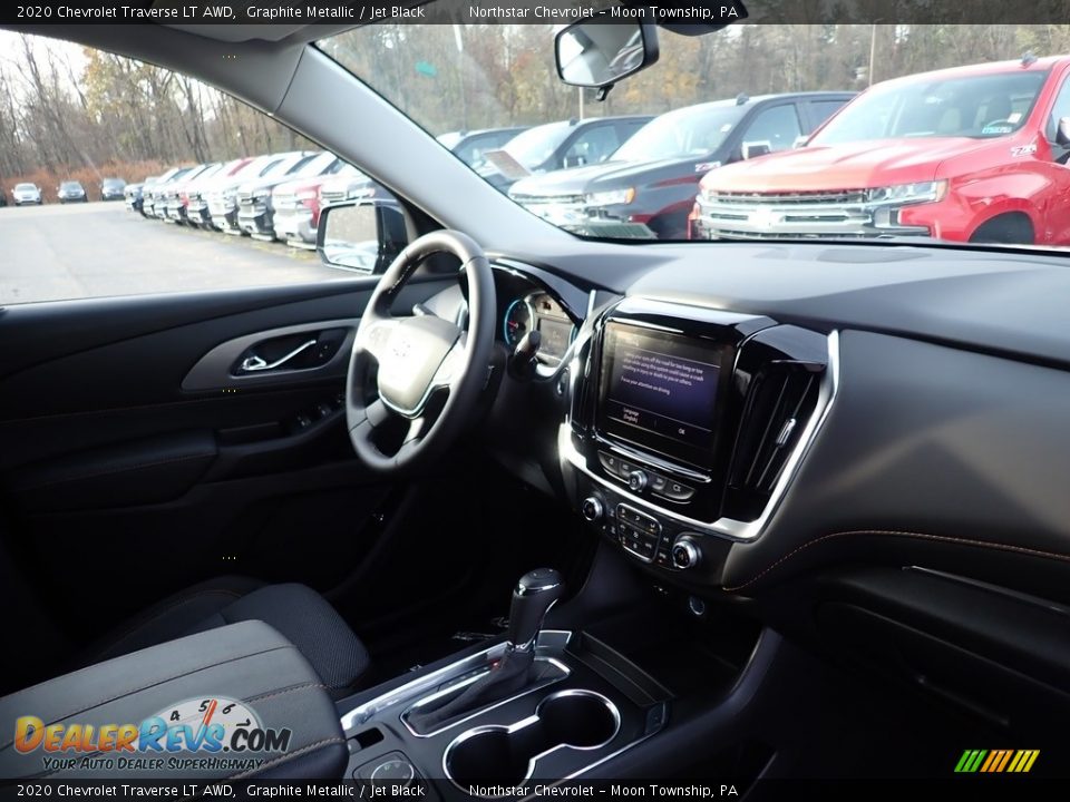 2020 Chevrolet Traverse LT AWD Graphite Metallic / Jet Black Photo #10