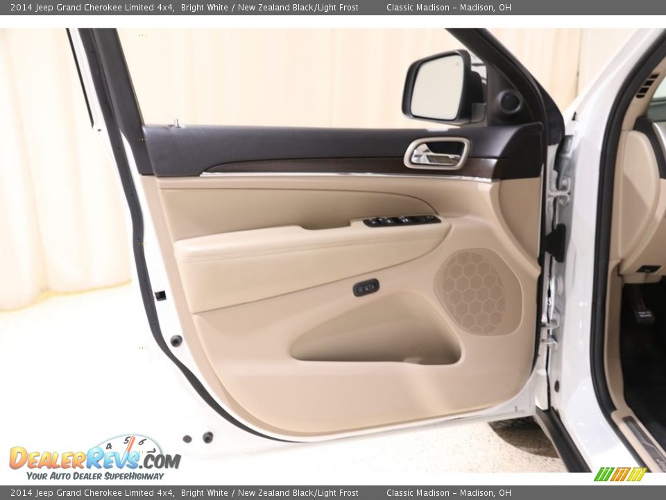 2014 Jeep Grand Cherokee Limited 4x4 Bright White / New Zealand Black/Light Frost Photo #4