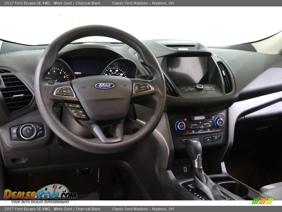 2017 Ford Escape SE 4WD White Gold / Charcoal Black Photo #6