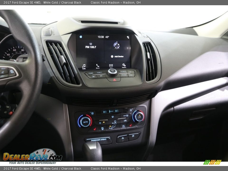 2017 Ford Escape SE 4WD White Gold / Charcoal Black Photo #9