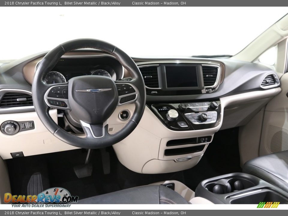 2018 Chrysler Pacifica Touring L Billet Silver Metallic / Black/Alloy Photo #6