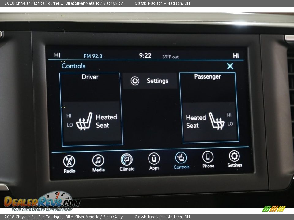 2018 Chrysler Pacifica Touring L Billet Silver Metallic / Black/Alloy Photo #13