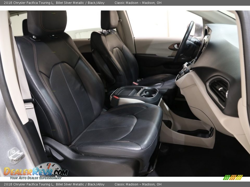 2018 Chrysler Pacifica Touring L Billet Silver Metallic / Black/Alloy Photo #18