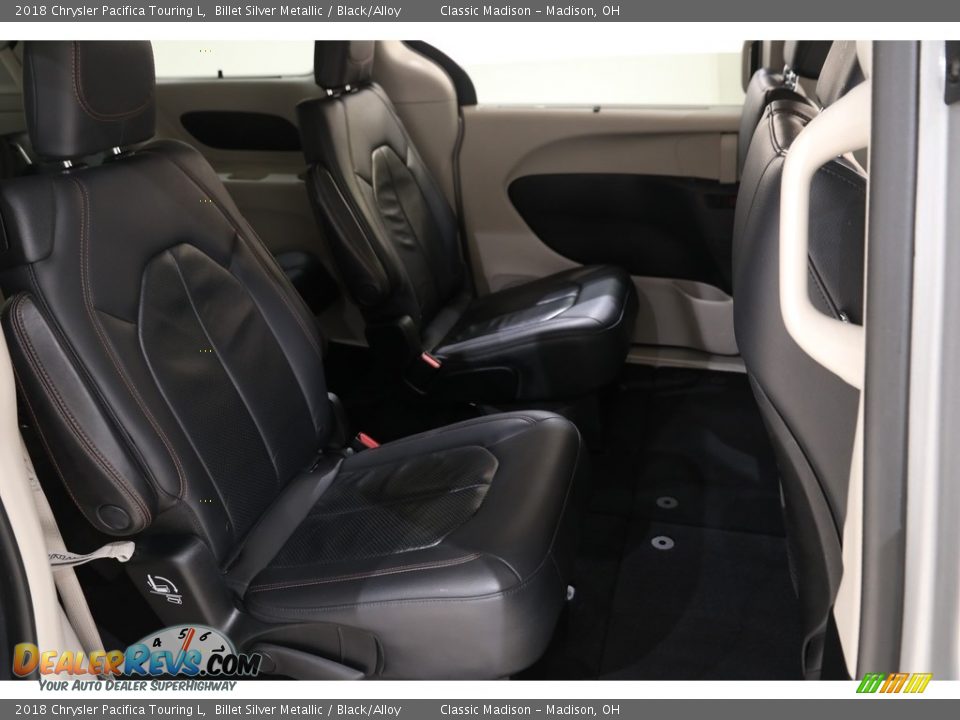 2018 Chrysler Pacifica Touring L Billet Silver Metallic / Black/Alloy Photo #19