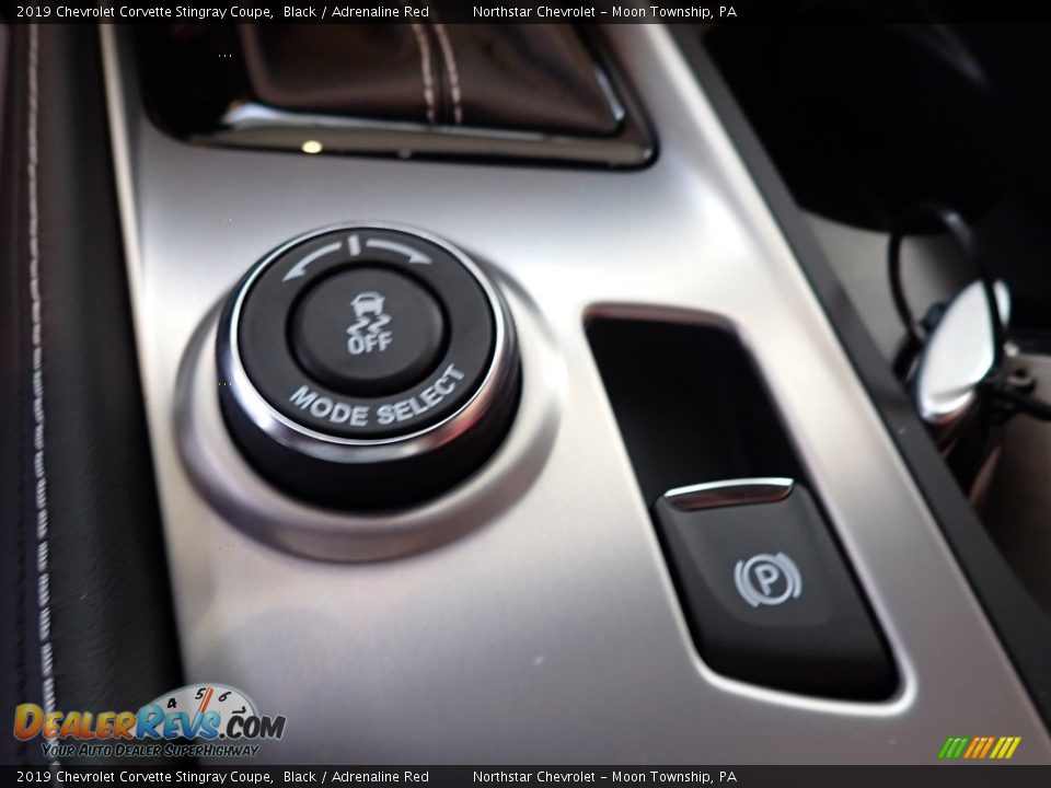 2019 Chevrolet Corvette Stingray Coupe Black / Adrenaline Red Photo #17