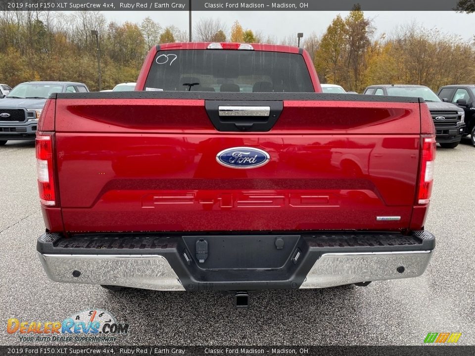 2019 Ford F150 XLT SuperCrew 4x4 Ruby Red / Earth Gray Photo #2