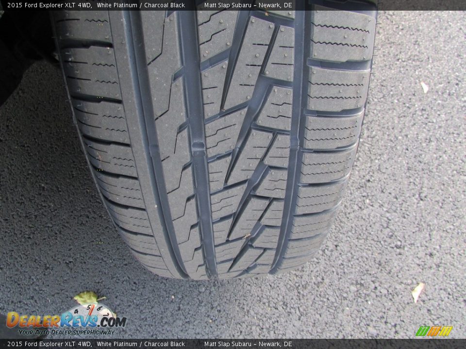 2015 Ford Explorer XLT 4WD White Platinum / Charcoal Black Photo #24