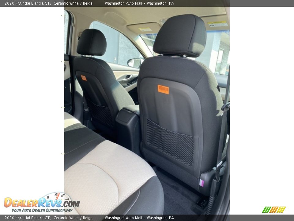 2020 Hyundai Elantra GT Ceramic White / Beige Photo #26