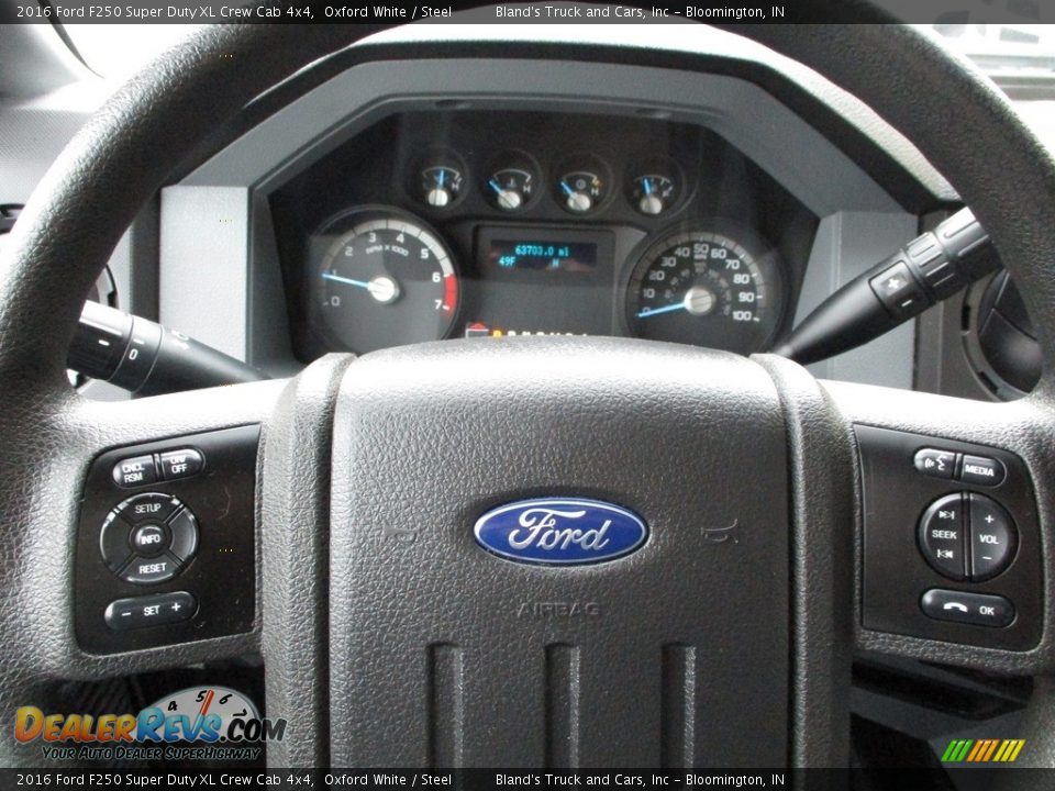 2016 Ford F250 Super Duty XL Crew Cab 4x4 Oxford White / Steel Photo #12