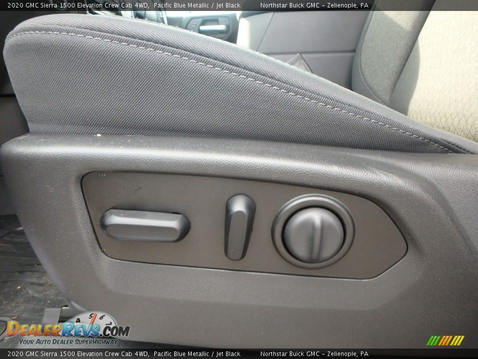 Front Seat of 2020 GMC Sierra 1500 Elevation Crew Cab 4WD Photo #11