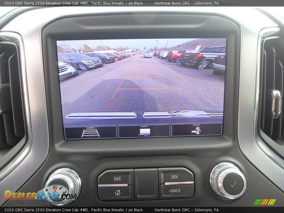 Controls of 2020 GMC Sierra 1500 Elevation Crew Cab 4WD Photo #19
