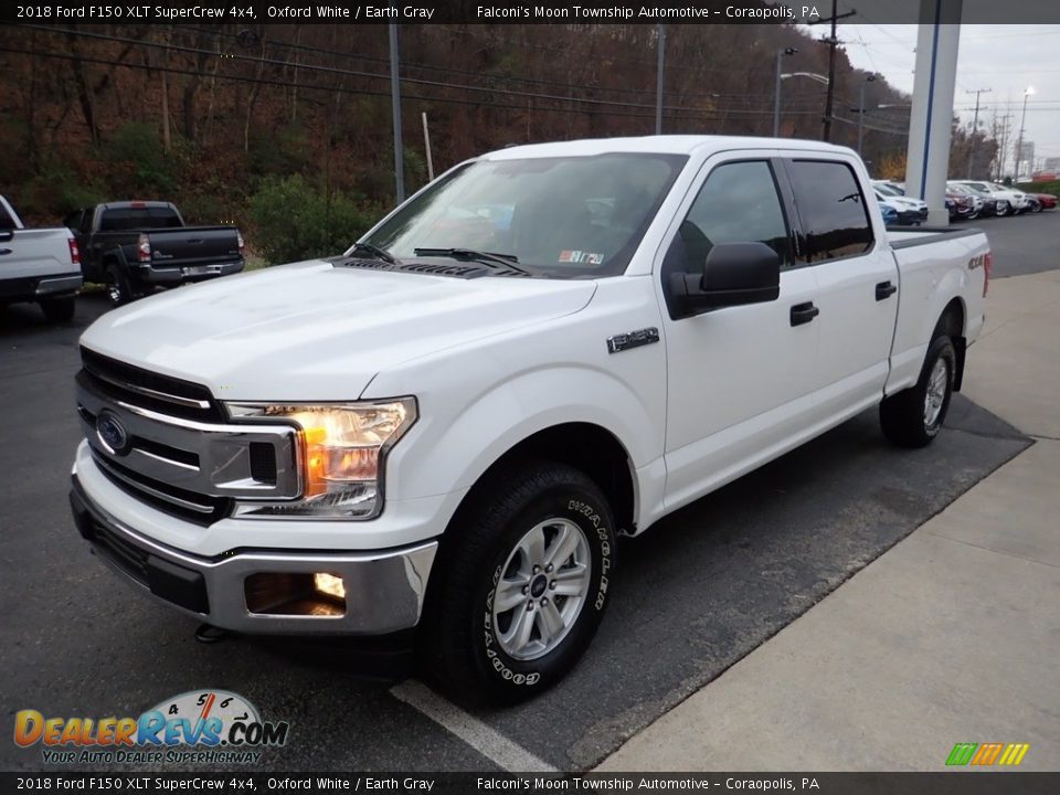 Front 3/4 View of 2018 Ford F150 XLT SuperCrew 4x4 Photo #6