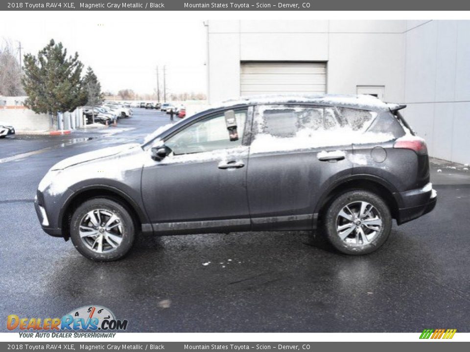 2018 Toyota RAV4 XLE Magnetic Gray Metallic / Black Photo #3