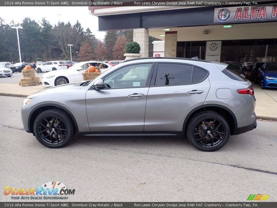 2019 Alfa Romeo Stelvio Ti Sport AWD Stromboli Gray Metallic / Black Photo #2