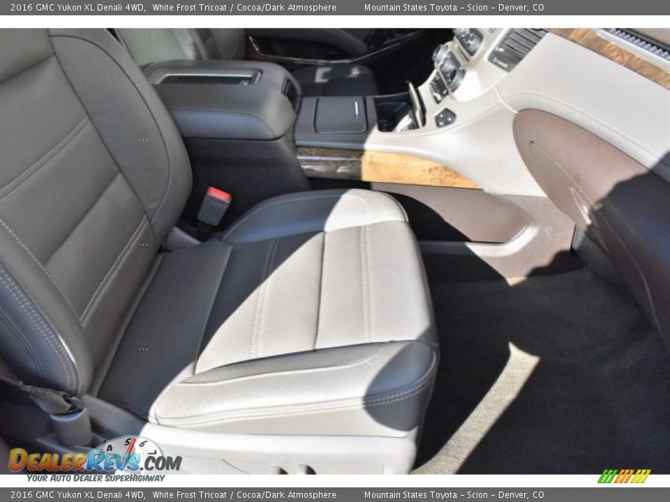 2016 GMC Yukon XL Denali 4WD White Frost Tricoat / Cocoa/Dark Atmosphere Photo #18