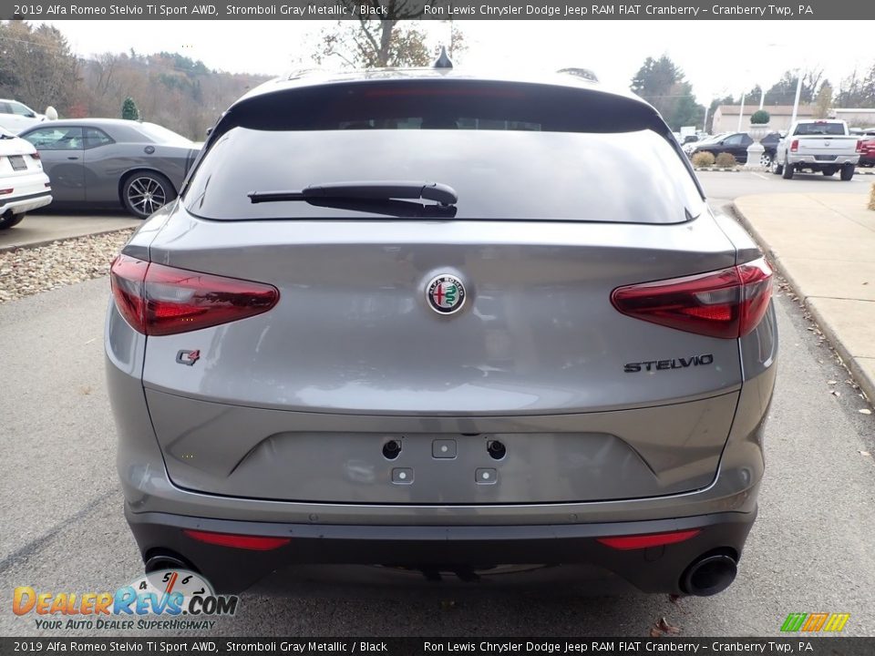 2019 Alfa Romeo Stelvio Ti Sport AWD Stromboli Gray Metallic / Black Photo #5