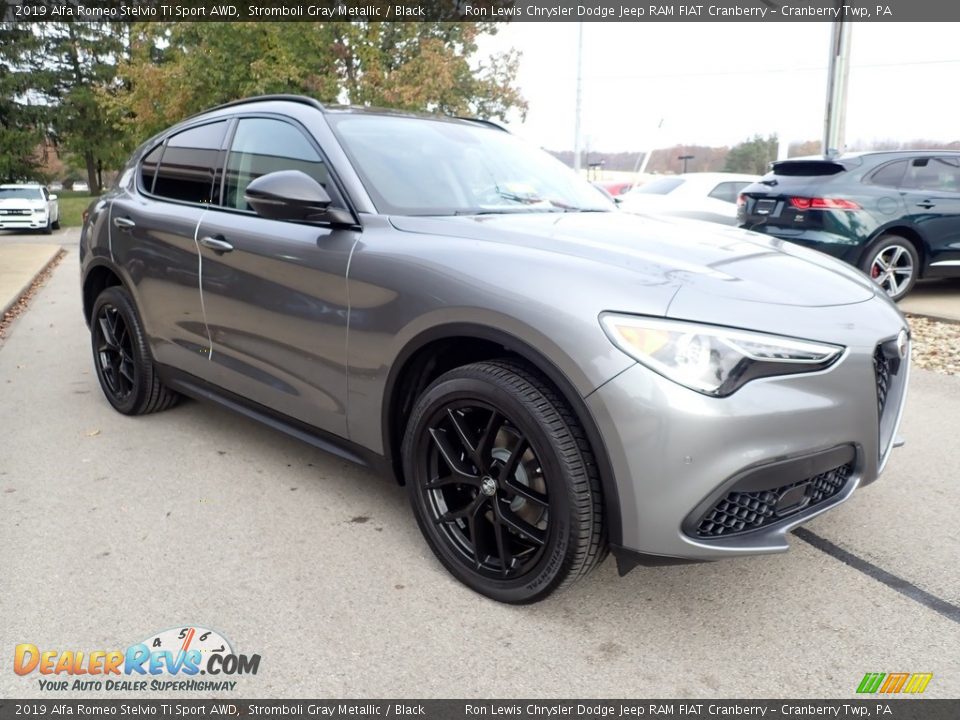 2019 Alfa Romeo Stelvio Ti Sport AWD Stromboli Gray Metallic / Black Photo #9