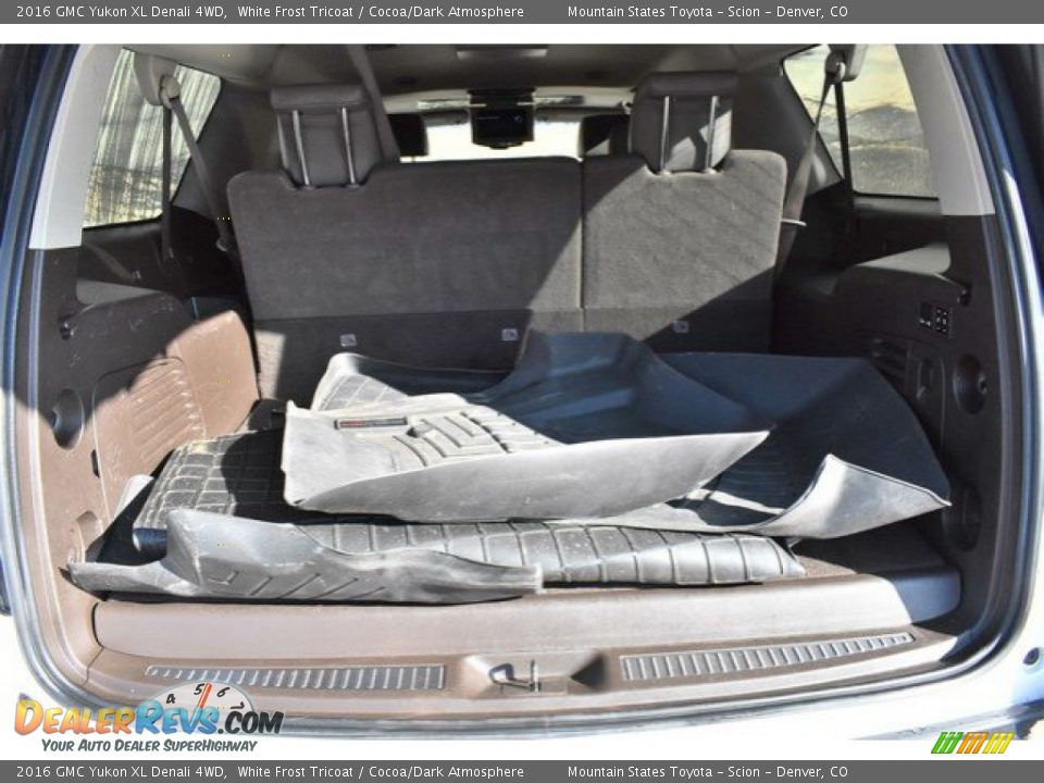 2016 GMC Yukon XL Denali 4WD White Frost Tricoat / Cocoa/Dark Atmosphere Photo #29