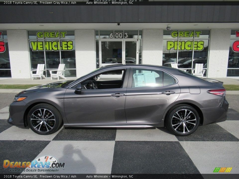 2018 Toyota Camry SE Predawn Gray Mica / Ash Photo #1