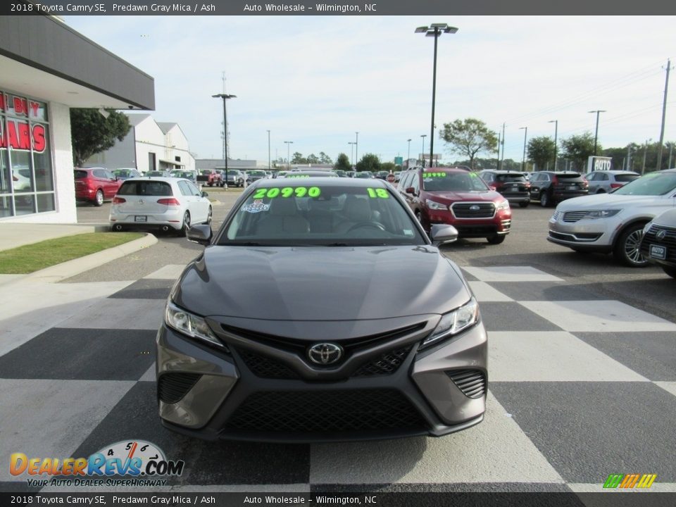 2018 Toyota Camry SE Predawn Gray Mica / Ash Photo #2