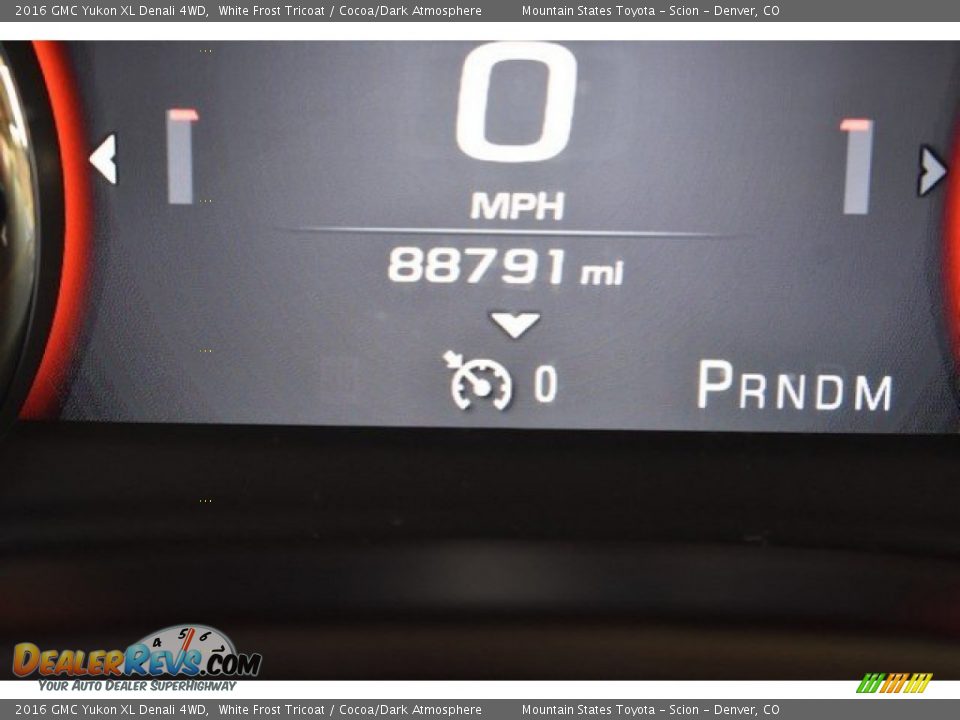 2016 GMC Yukon XL Denali 4WD White Frost Tricoat / Cocoa/Dark Atmosphere Photo #32