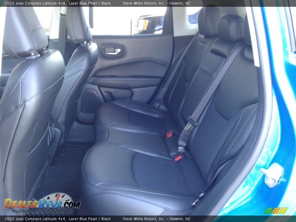2020 Jeep Compass Latitude 4x4 Laser Blue Pearl / Black Photo #11