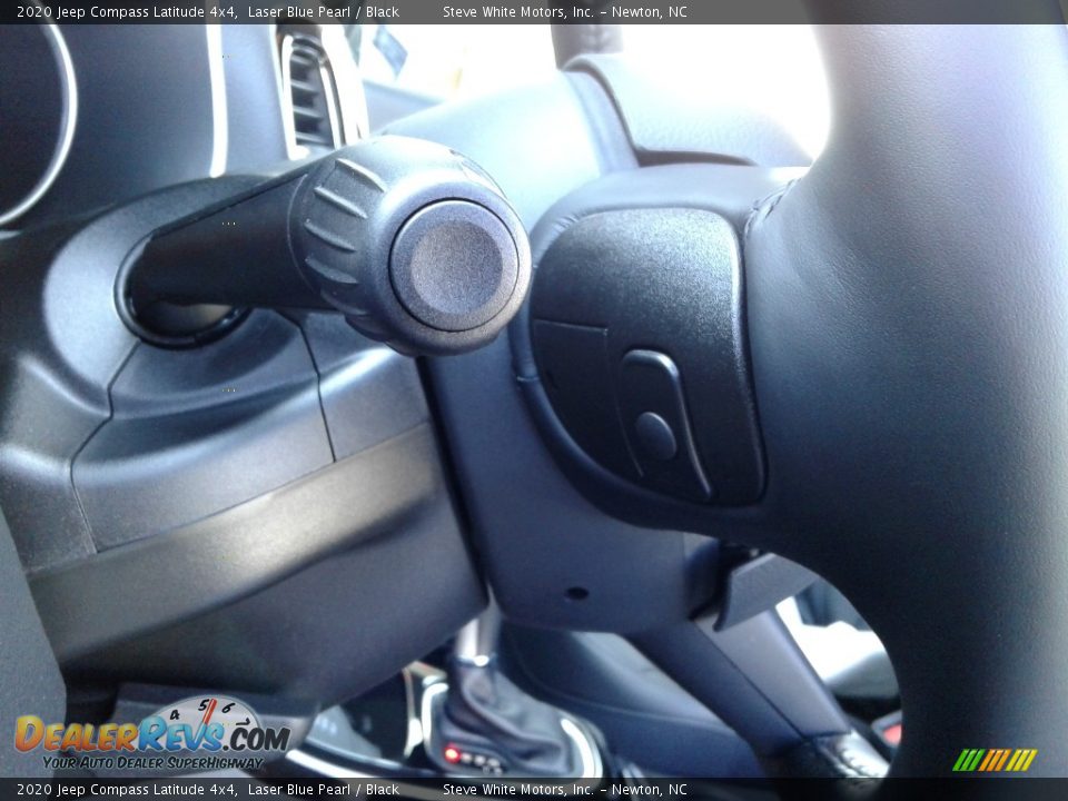 2020 Jeep Compass Latitude 4x4 Laser Blue Pearl / Black Photo #15