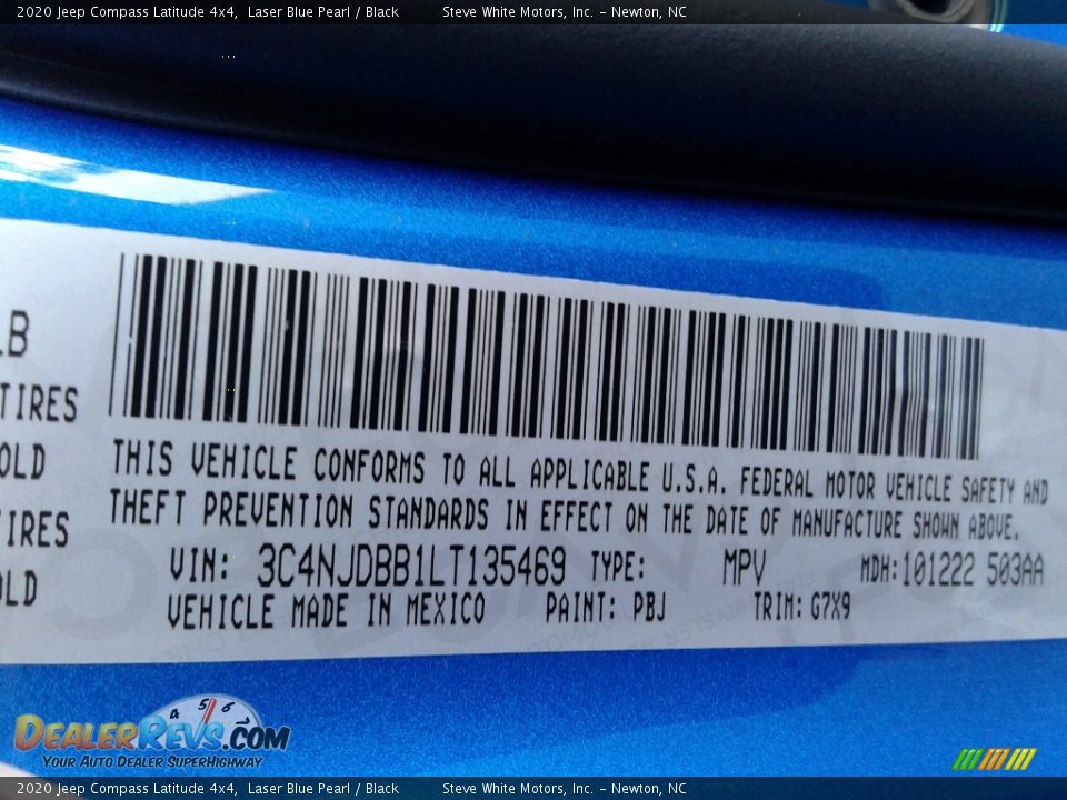 2020 Jeep Compass Latitude 4x4 Laser Blue Pearl / Black Photo #34