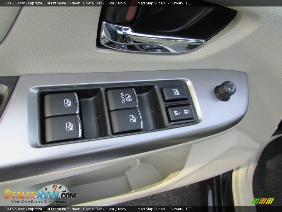 2016 Subaru Impreza 2.0i Premium 5-door Crystal Black Silica / Ivory Photo #15