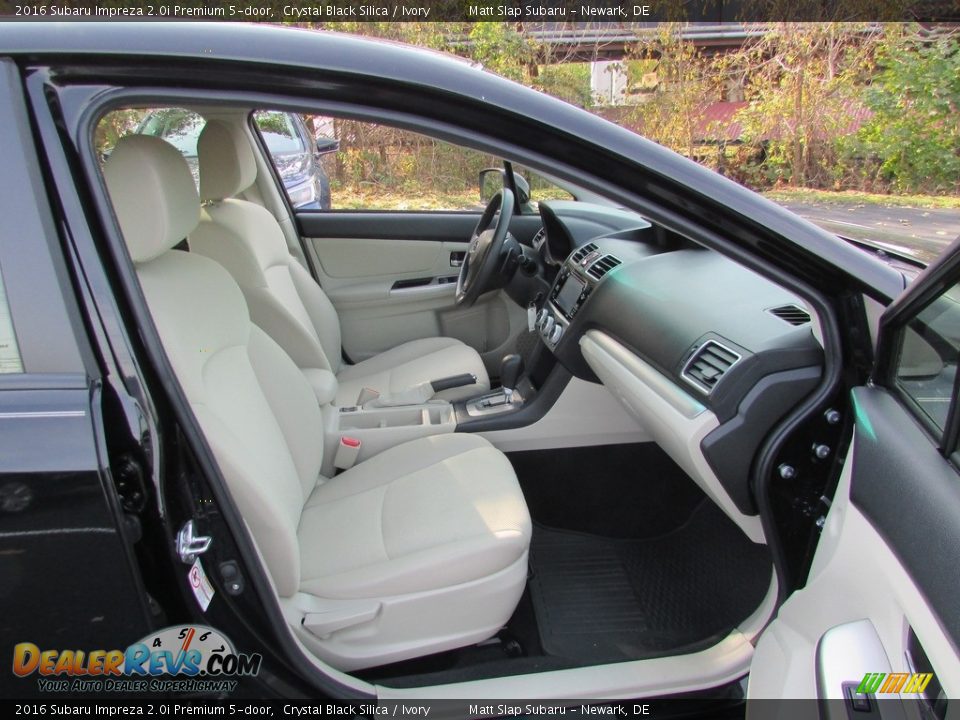 2016 Subaru Impreza 2.0i Premium 5-door Crystal Black Silica / Ivory Photo #18