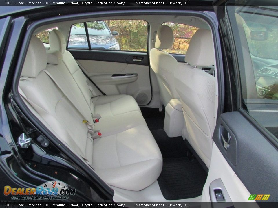 2016 Subaru Impreza 2.0i Premium 5-door Crystal Black Silica / Ivory Photo #19