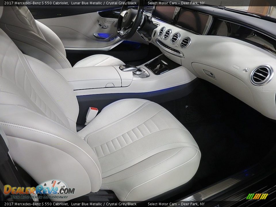 Front Seat of 2017 Mercedes-Benz S 550 Cabriolet Photo #21