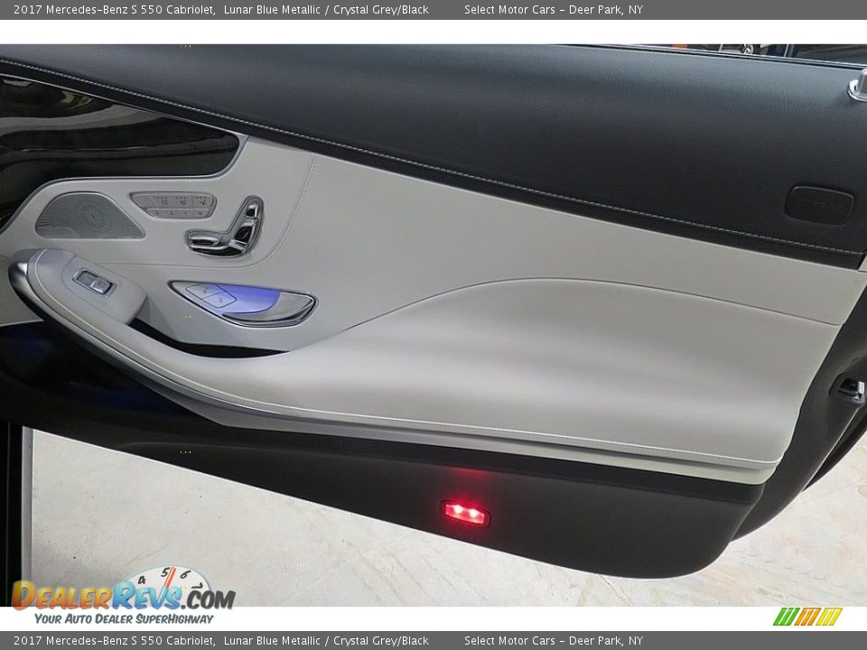 Door Panel of 2017 Mercedes-Benz S 550 Cabriolet Photo #24